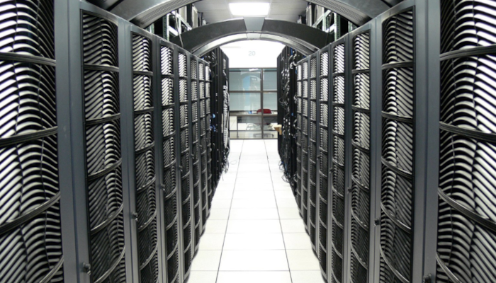 Data Center 700