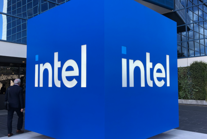 Intel 700 OLAF2