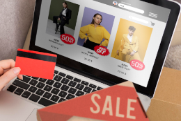 Online sales online spending 260 FREEPIK