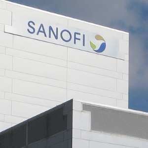 Sanofi,_Rookwood_Way_-_geograph.org.uk_-_4693137_Hugh Venables
